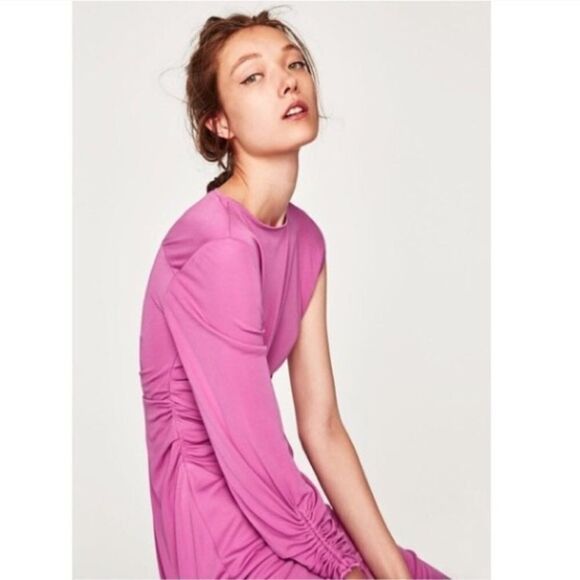 ZARA purple magenta Cinched Asymmetric One Sleeve Dress Sz M/L NWT - Picture 3 of 16